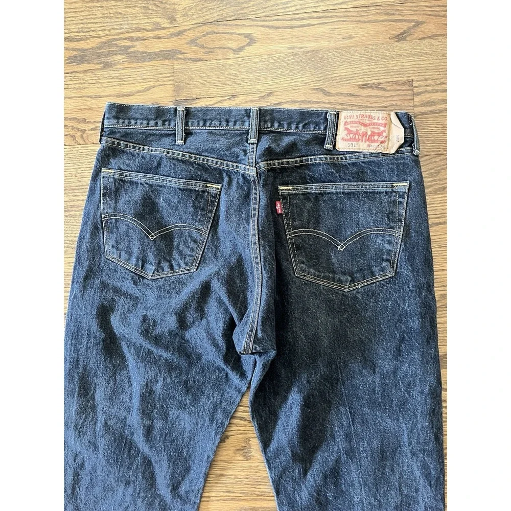 Levi's 501-0226 Jeans Black Stonewash Button Fly Straight Leg 40x32 actual:37x29